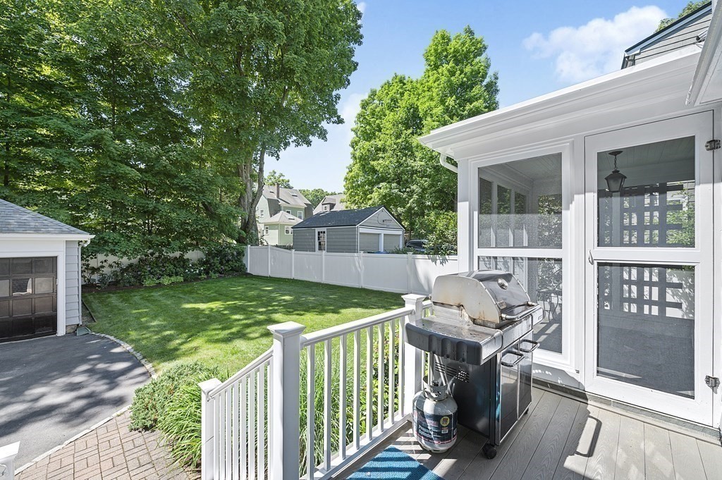 22 Halcyon Road Newton, MA 02459 - Photo 19 of 22