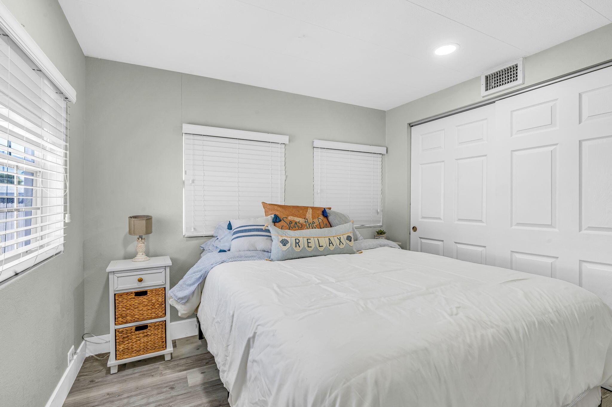 136 Sable Palm Lane Tavernier, FL 33070 - Photo 16 of 39 a bedroom with a bed and a window