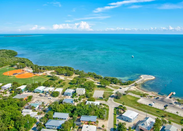 view of building with outdoor space