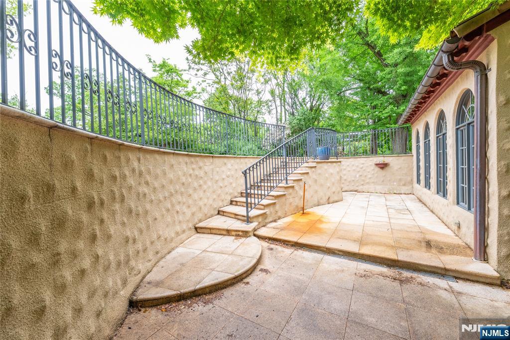 50 Rock Spring Road West Orange, NJ 07052 - Photo 5 of 48 Gallery Image 5