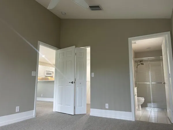 $2,400 | 1107 Via Jardin, Riviera Beach, FL 33418