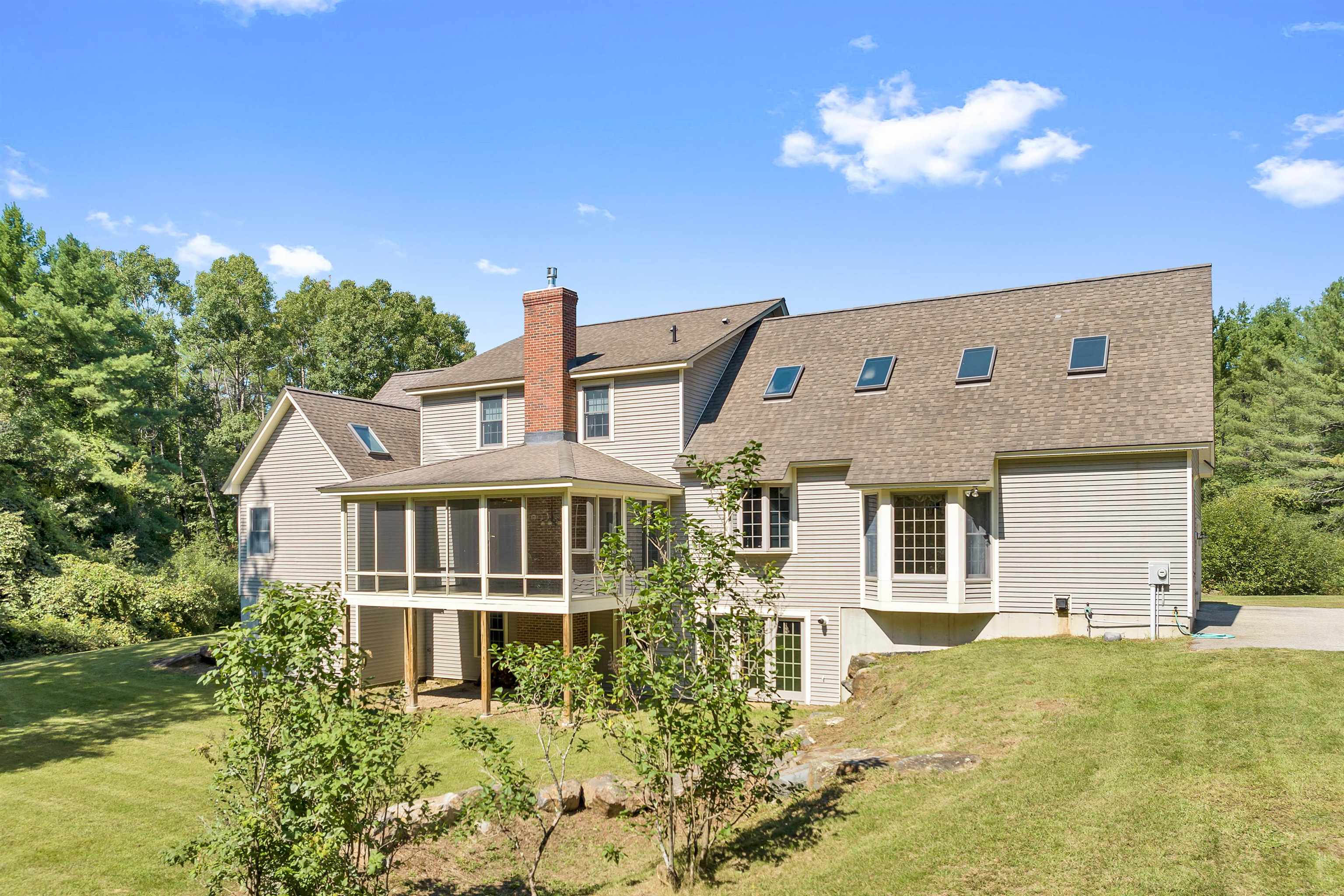 532 NW Road Canterbury, NH 03224 - Photo 2 of 40