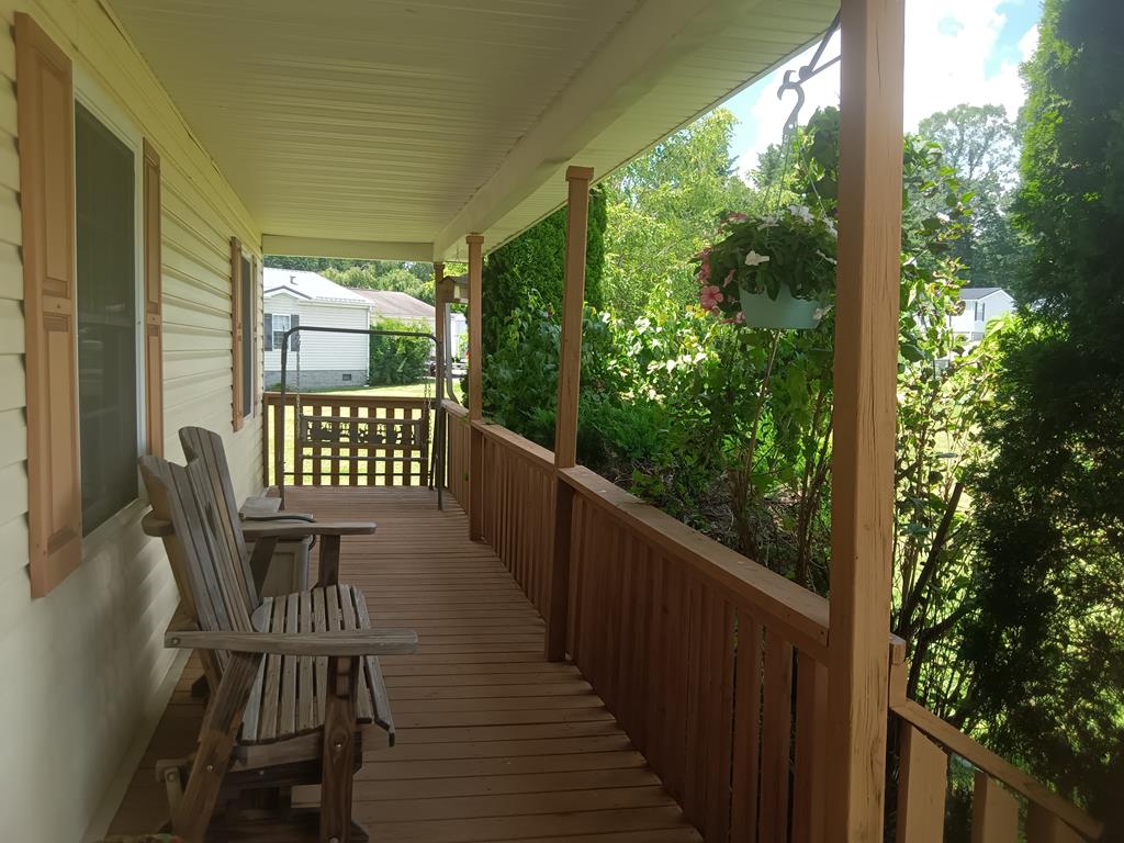 154 Indian Circle Rural Retreat, VA 24368 - Photo 28 of 29 Gallery Image 28