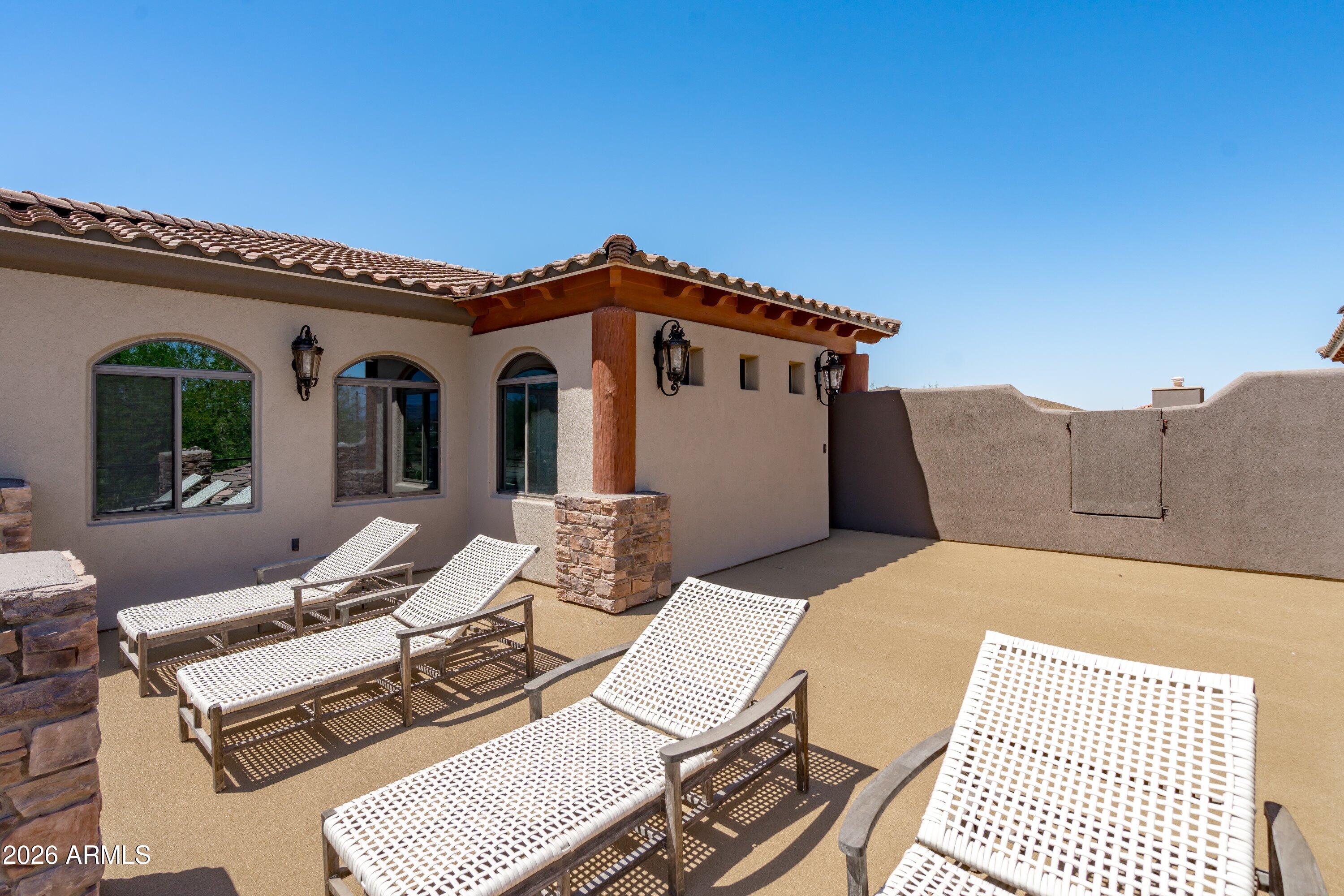 1823 West Maddock Road Phoenix, AZ 85086 - Photo 70 of 121 070-Rooftop Patio Area