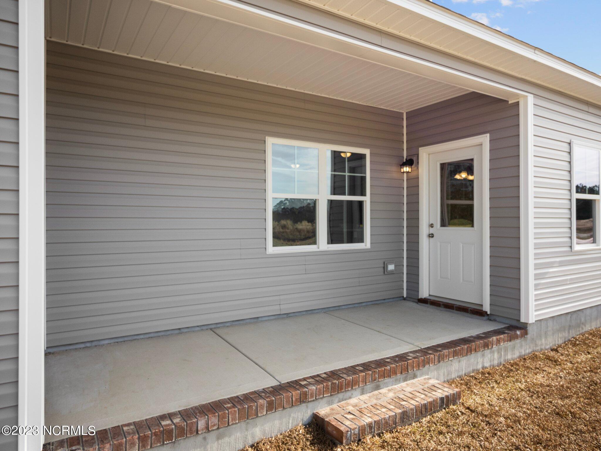 231 North Windy Ridge Road Hubert, NC 28539 - Photo 36 of 37 47-web-or-mls-PC051524