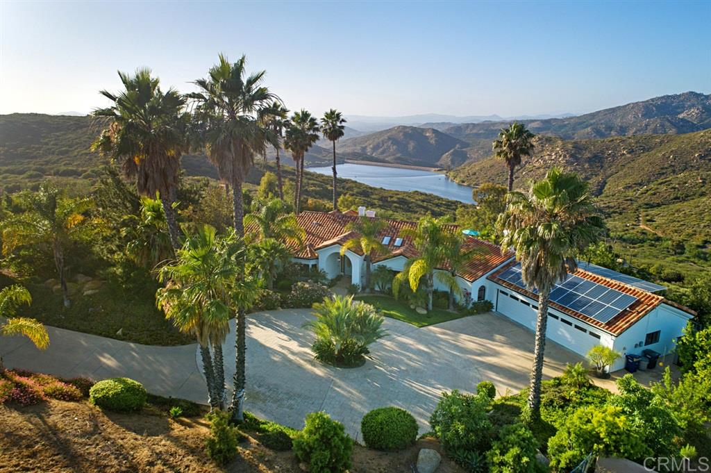 14930 Gavan Vista Road Poway, CA 92064 - Photo 2 of 25