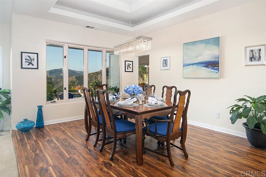 14930 Gavan Vista Road Poway, CA 92064 - Photo 7 of 25