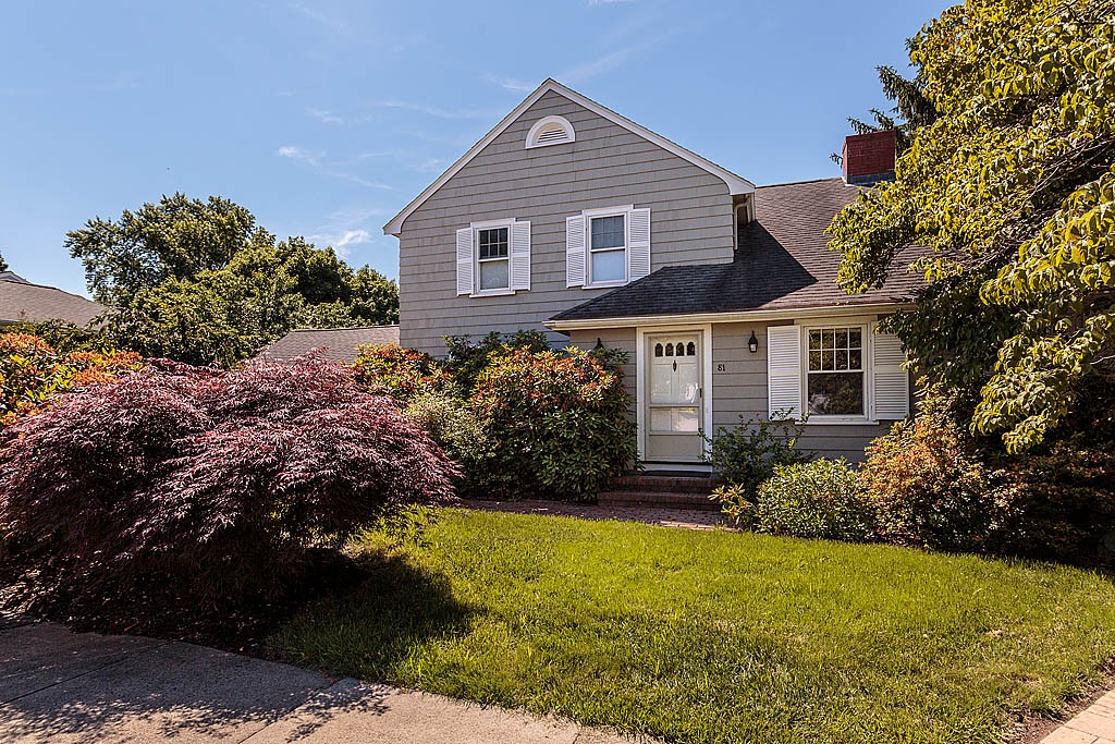 81 Oliver Road Belmont, MA 02478 - Photo 1 of 20 Gallery Image 1