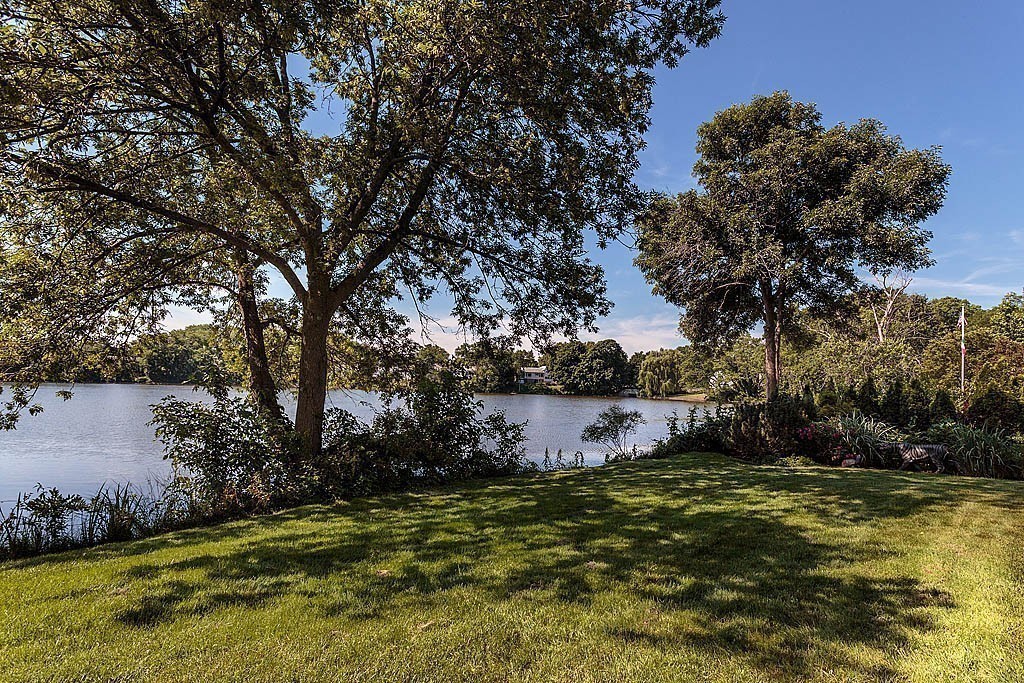 81 Oliver Road Belmont, MA 02478 - Photo 16 of 20 Gallery Image 16