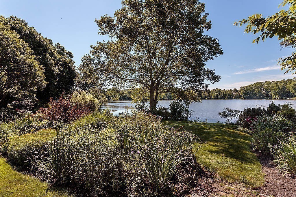 81 Oliver Road Belmont, MA 02478 - Photo 19 of 20 Gallery Image 19