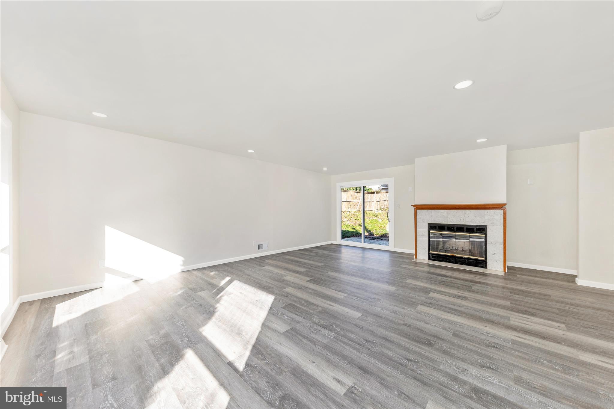 11821 Pittson Road Silver Spring, MD 20906 - Photo 16 of 48 Family Room
