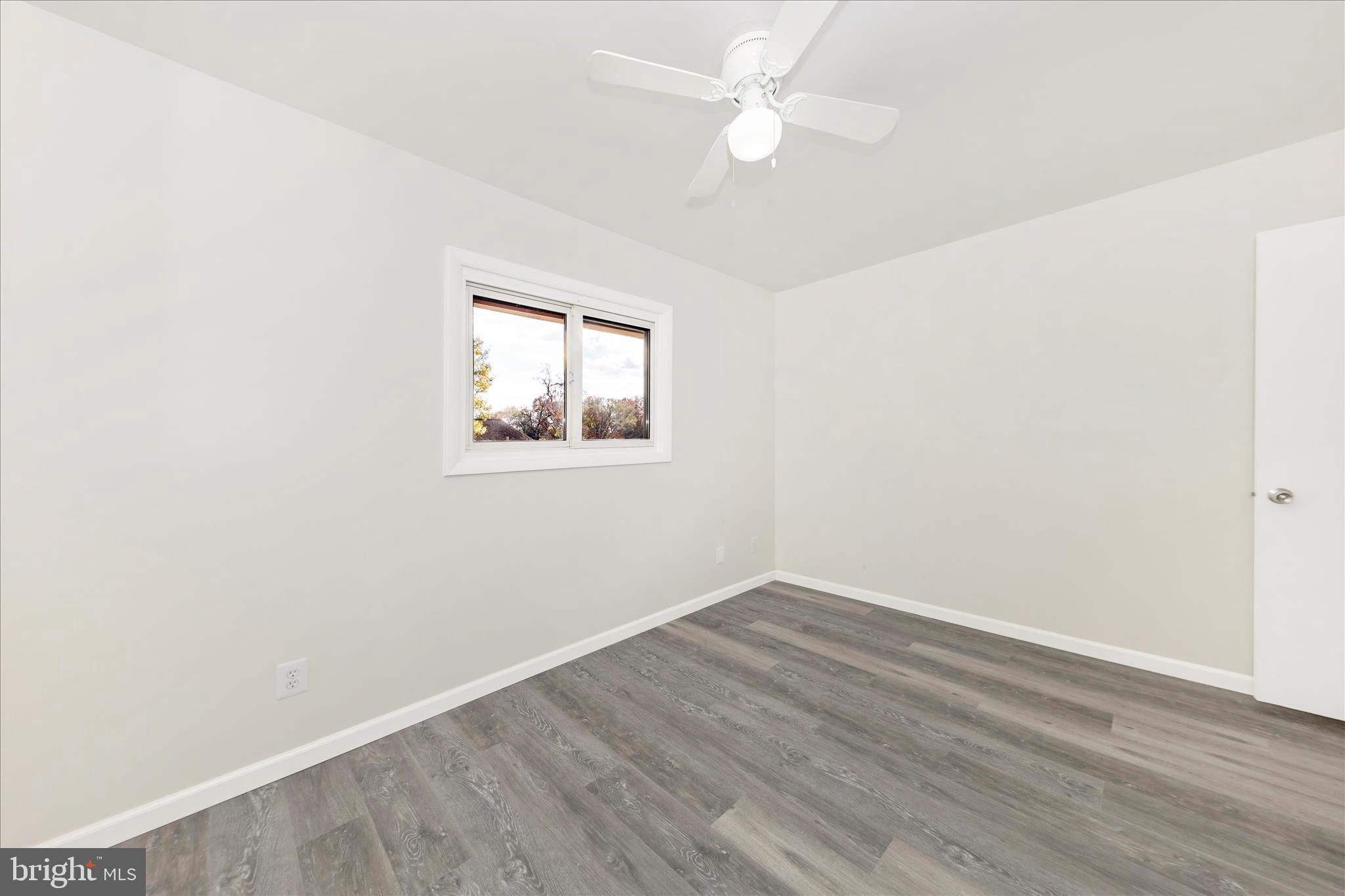 11821 Pittson Road Silver Spring, MD 20906 - Photo 29 of 48 Bedroom 3