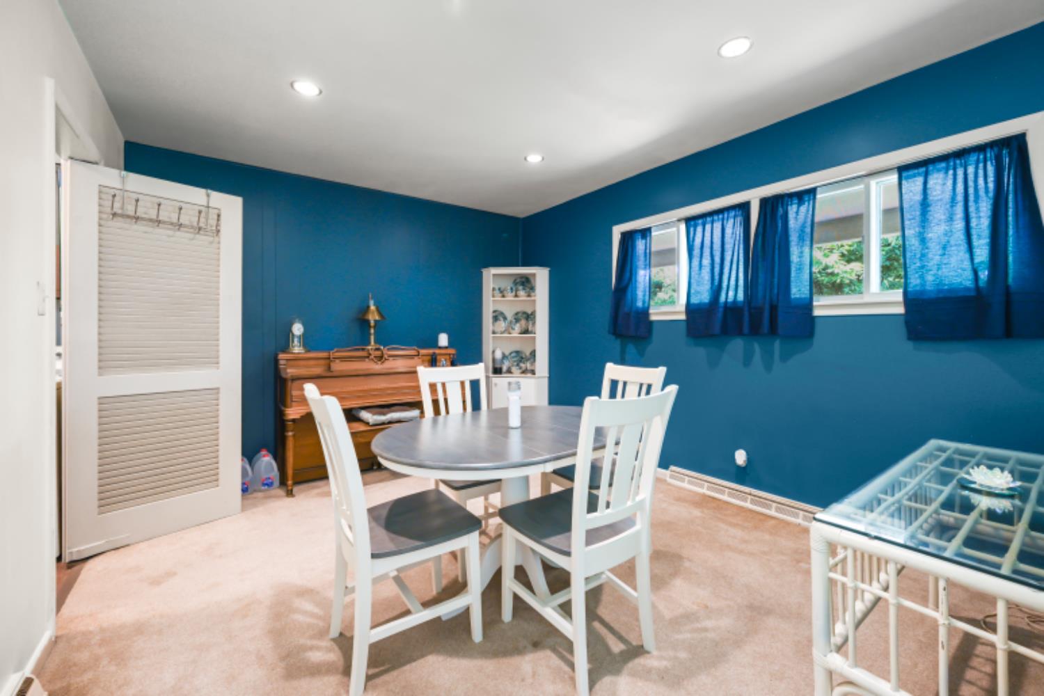 628 Ridge Avenue Lawrenceburg, IN 47025 - Photo 12 of 41 Gallery Image 12