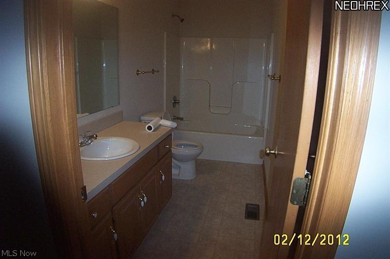 3155 Laubert Road Atwater, OH 44201 - Photo 13 of 17