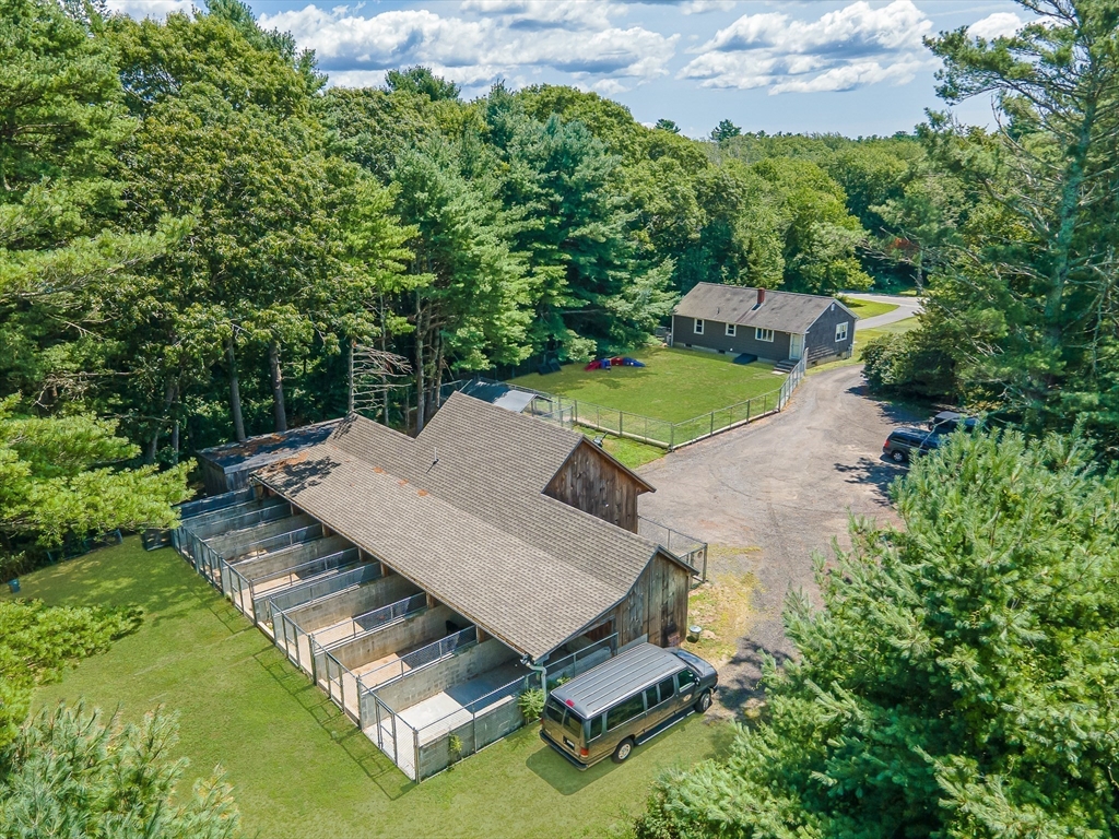 201 Peckham Road Acushnet, MA 02743 - Photo 26 of 36 Gallery Image 26