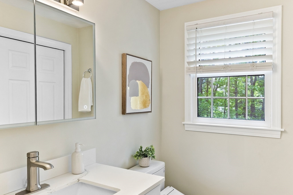 84 Pattys Road Mansfield, MA 02048 - Photo 16 of 31 Gallery Image 16