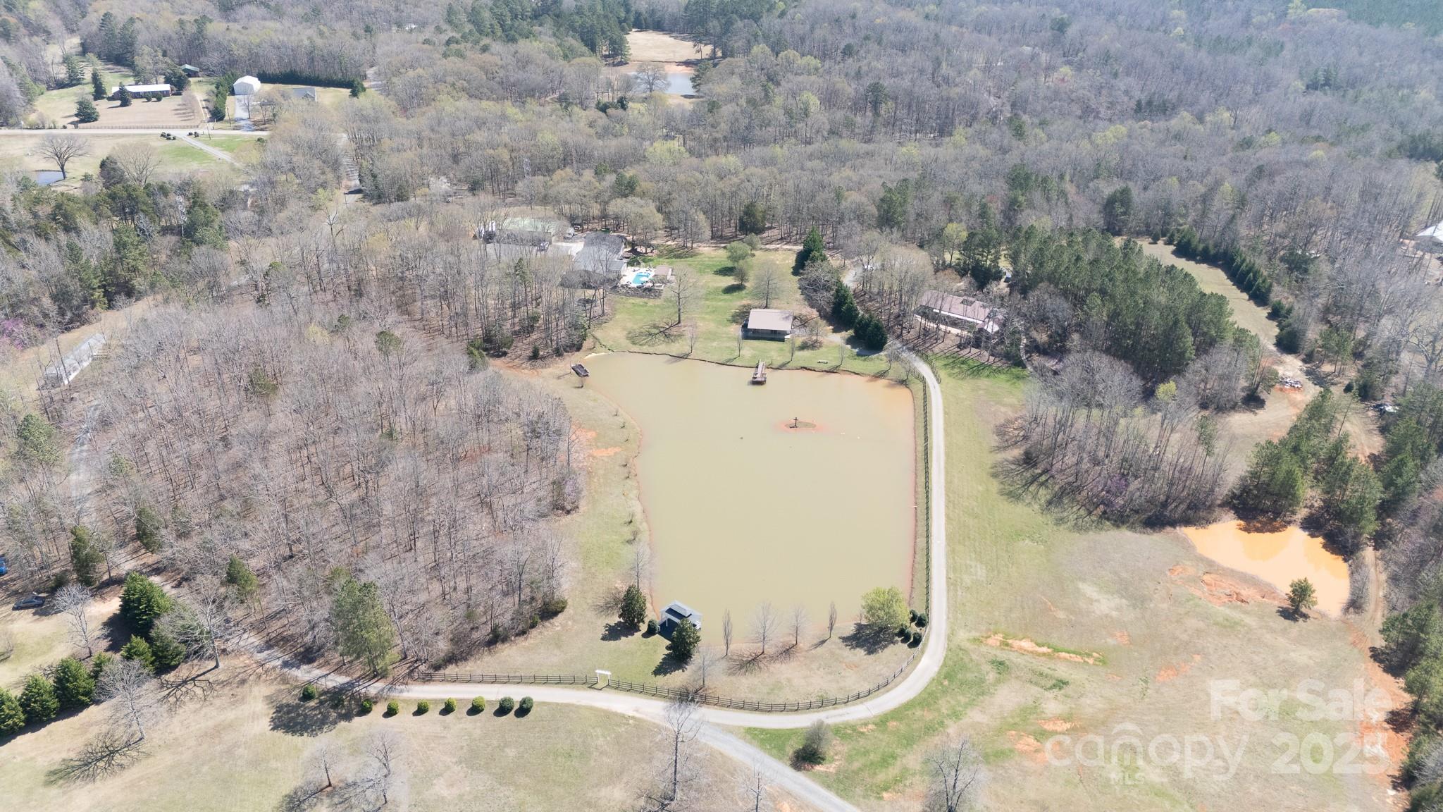 4229 Motocross Trail Edgemoor, SC 29712 - Photo 3 of 47