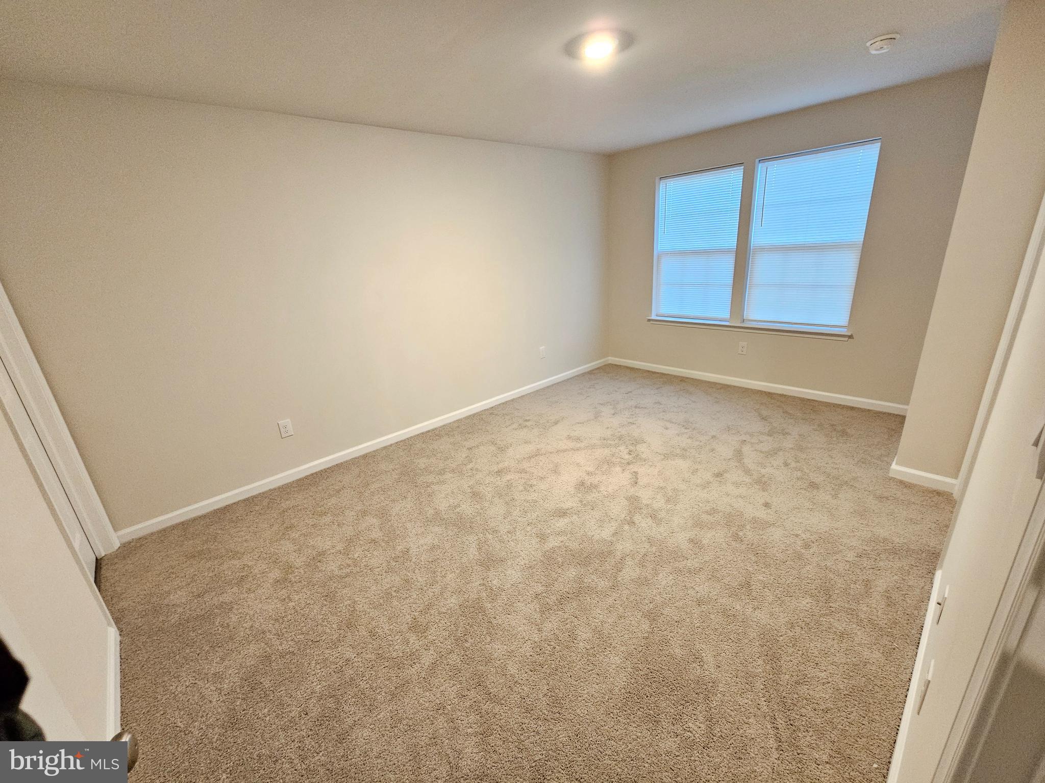 21 Alexander Way Westampton, NJ 08060 - Photo 18 of 25 an empty room with windows