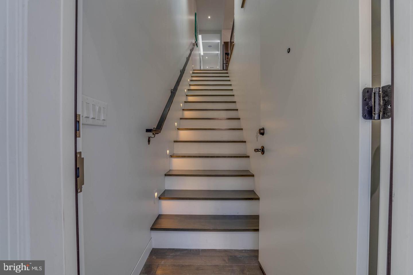 50 O Street Northwest Washington, DC 20001 - Photo 21 of 21 a view of entryway