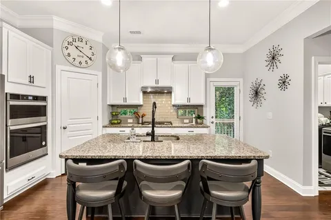 $640,000 | 142 Brindle Lane, Alpharetta, GA 30009