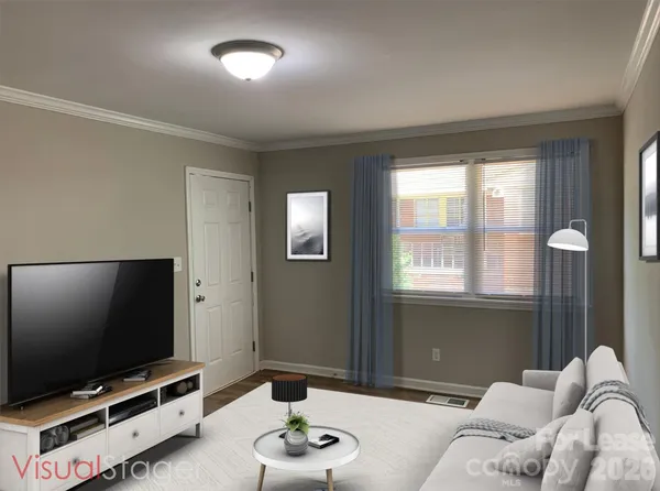 $1,095 | 2717 Columbus Circle, Charlotte, NC 28208