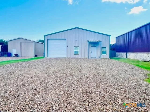 $424,999 | 76 Coastal Oaks Loop, Port O'Connor, TX 77982