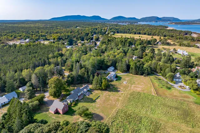 $1,250,000 | 435 Seawall Road, Southwest Harbor, ME 04679