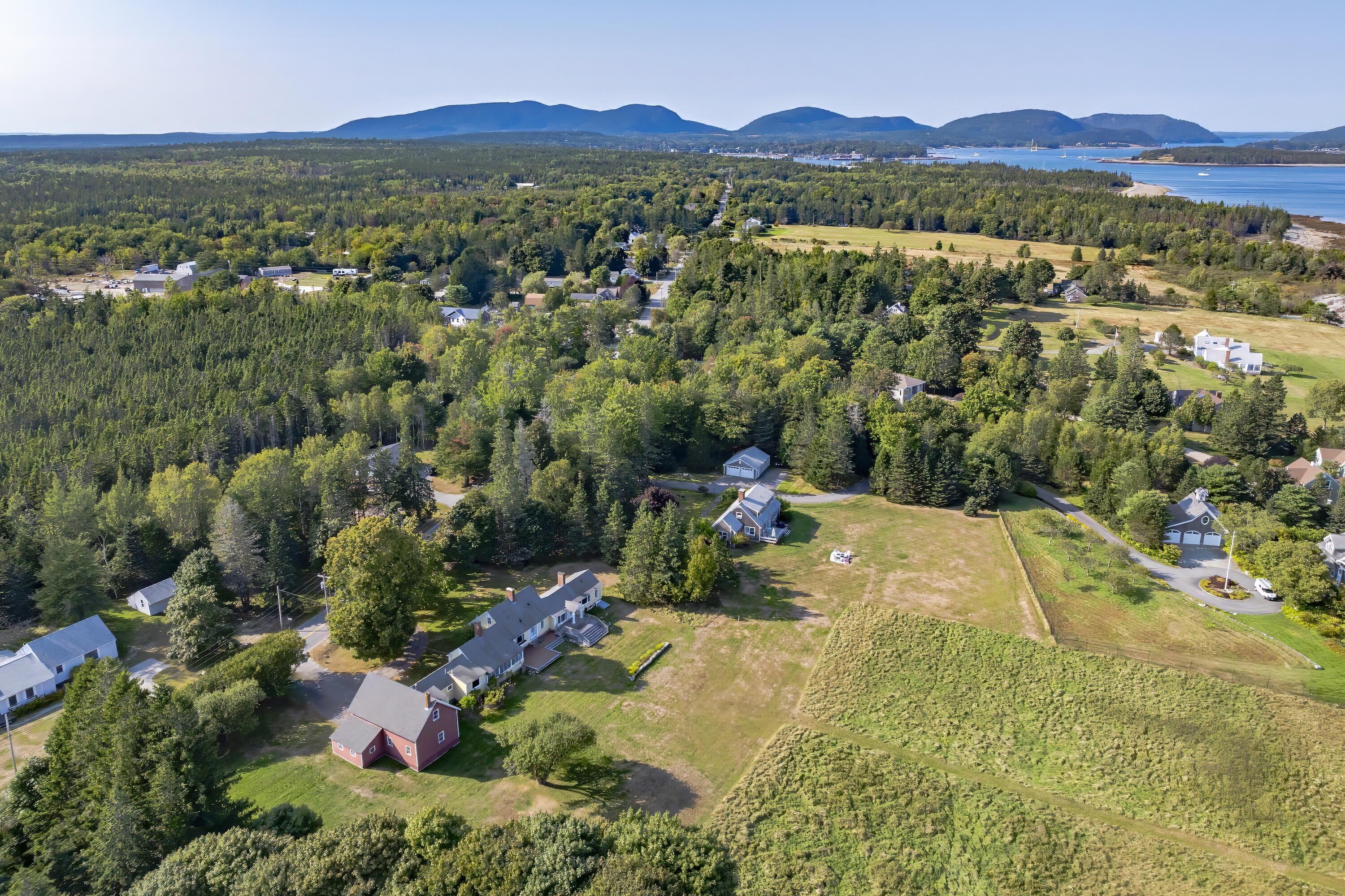435 Seawall Road Southwest Harbor, ME 04679 - Photo 5 of 87 01-435 Seawall Road 3 HiRes-DTP