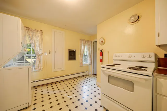 $1,250,000 | 435 Seawall Road, Southwest Harbor, ME 04679