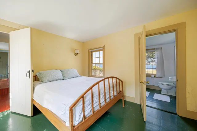 $1,250,000 | 435 Seawall Road, Southwest Harbor, ME 04679