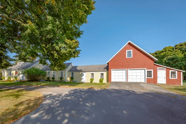 $1,250,000 | 435 Seawall Road, Southwest Harbor, ME 04679