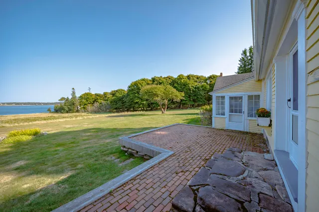 $1,250,000 | 435 Seawall Road, Southwest Harbor, ME 04679