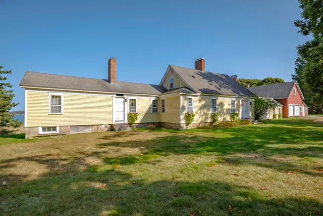 $1,250,000 | 435 Seawall Road, Southwest Harbor, ME 04679