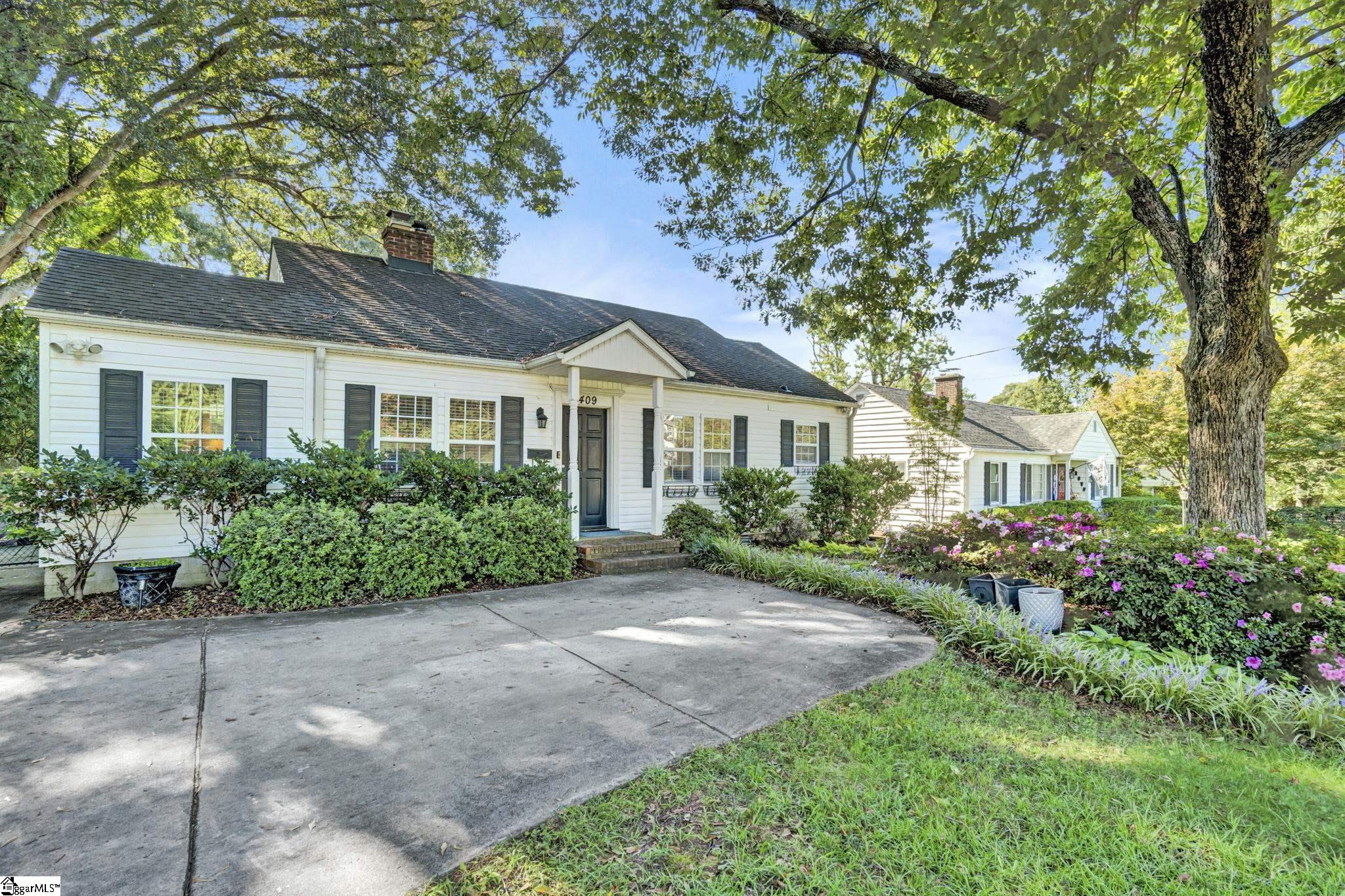 409 Parkins Mill Road Greenville, SC 29607 - Photo 2 of 22