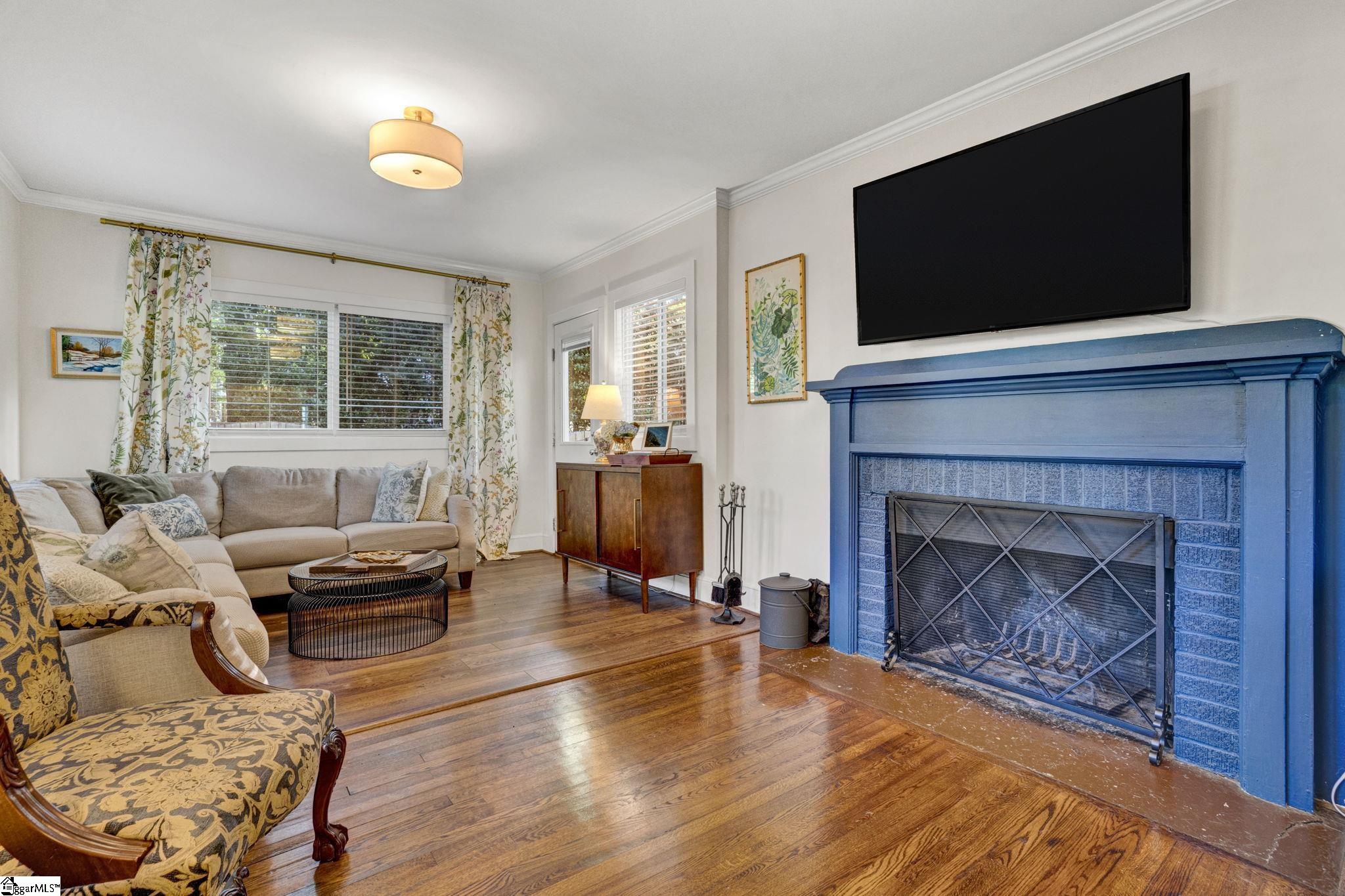 409 Parkins Mill Road Greenville, SC 29607 - Photo 6 of 22