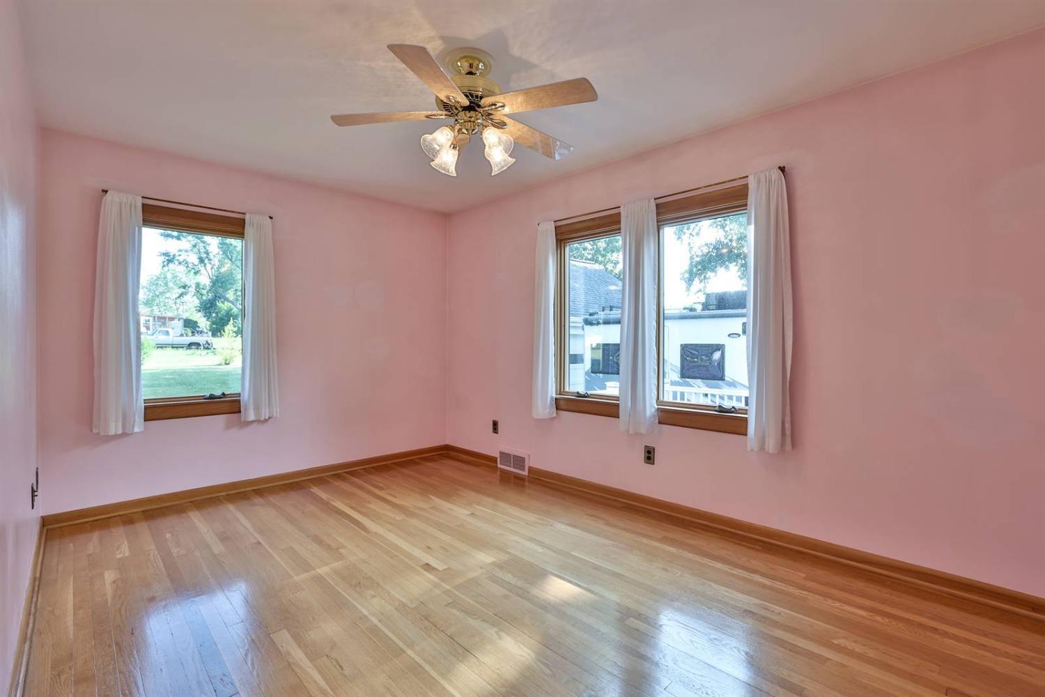 4516 Mosiman Road Middletown, OH 45042 - Photo 14 of 48 Gallery Image 14