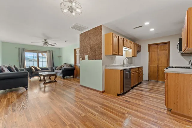 $315,000 | 2301 Aurora Avenue, Elkhart, IN 46517