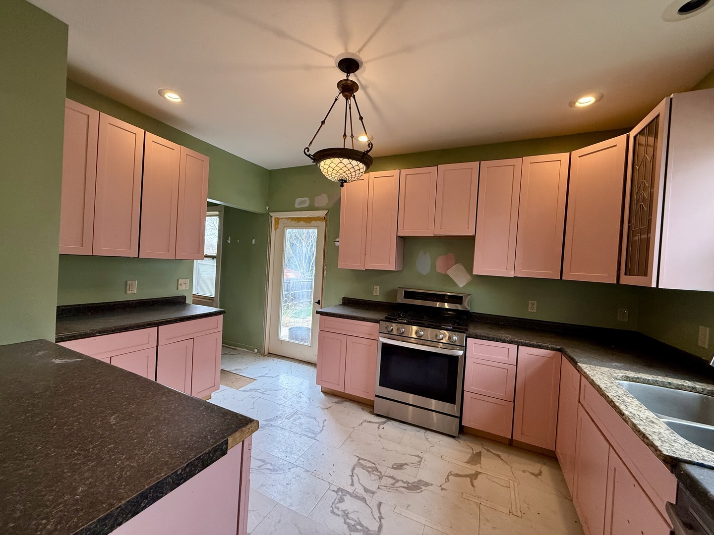 723 East Sangamon Avenue Rantoul, IL 61866 - Photo 6 of 17 Gallery Image 6
