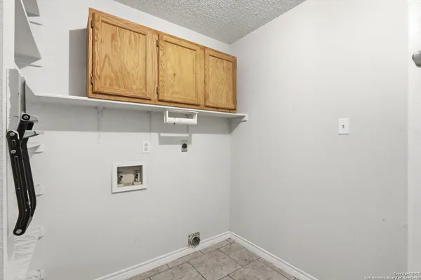 $324,900 | 11110 Moonlit Park, San Antonio, TX 78249