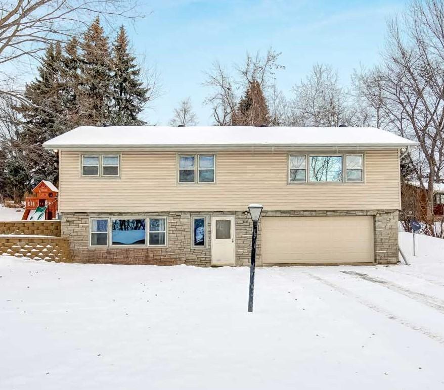 100 Heights Road Northeast St. Michael, MN 55376 - Photo 1 of 1