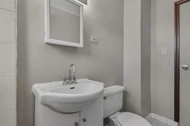 $305,000 | 11013 Menard Avenue, Chicago Ridge, IL 60415