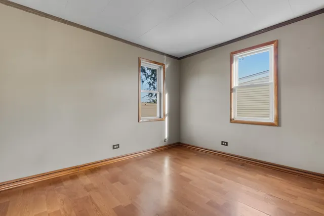 $305,000 | 11013 Menard Avenue, Chicago Ridge, IL 60415