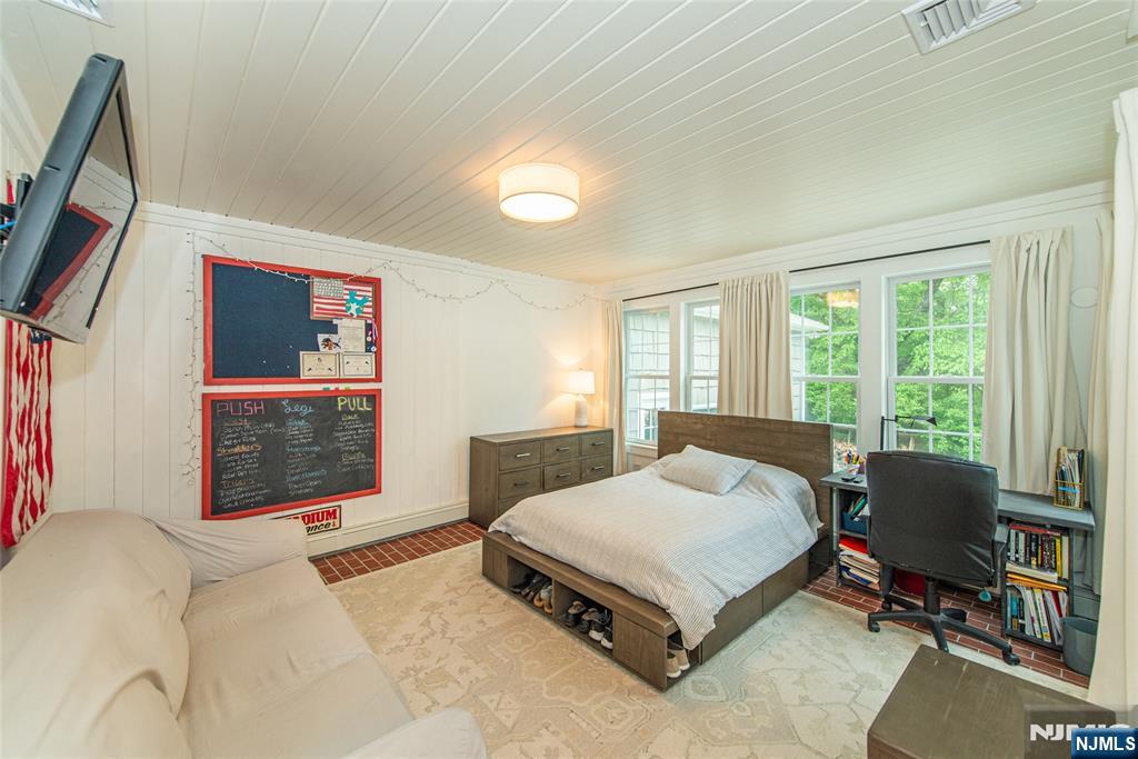 724 Ridge Road Butler, NJ 07405 - Photo 40 of 50
