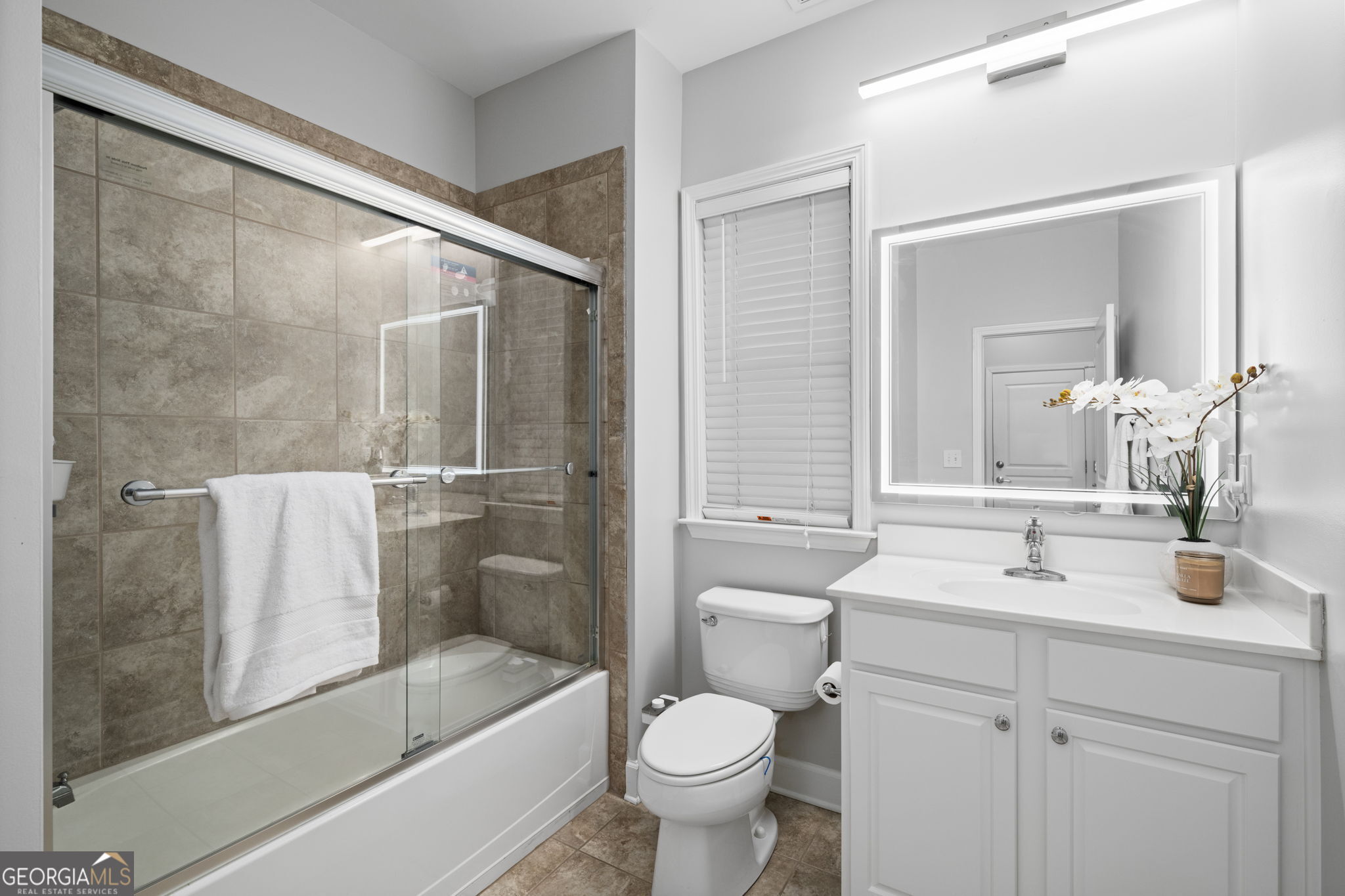 2872 Overlook Way Northeast Atlanta, GA 30324 - Photo 35 of 43 a bathroom with a sink toilet and shower