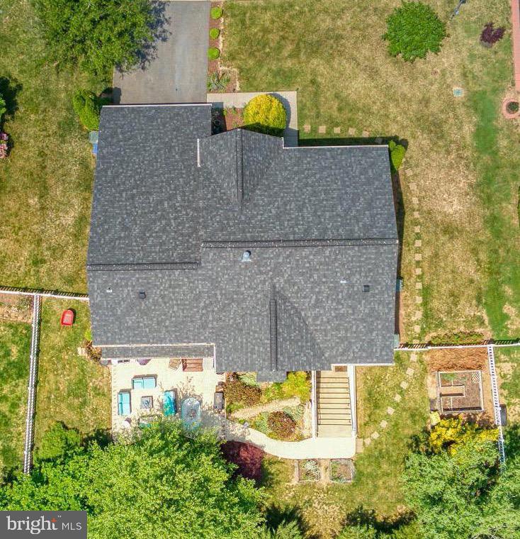 ROOF 4 YEAR NEW
