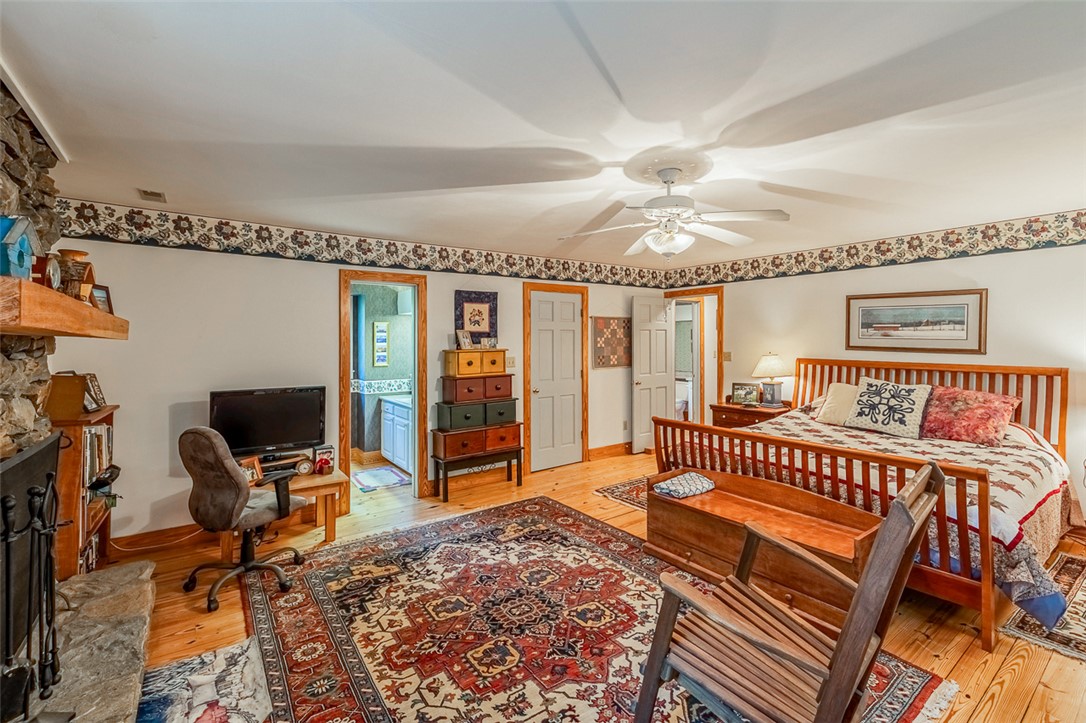 512 Doe Run Pickens, SC 29671 - Photo 17 of 33