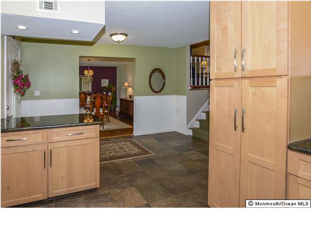 38 Lone Oak Road Middletown, NJ 07748 - Photo 12 of 25 Additional Photo