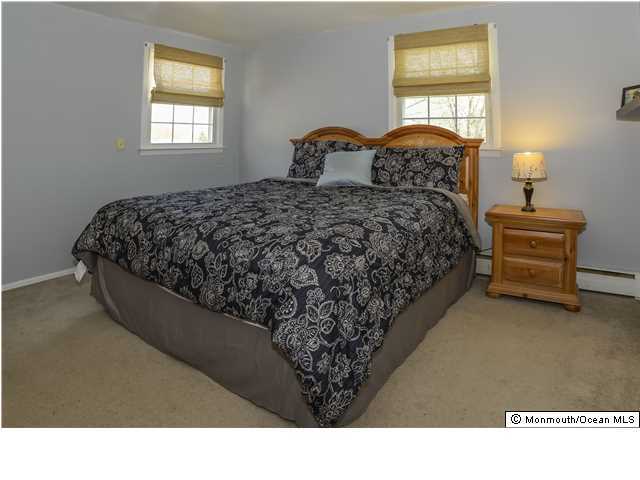 38 Lone Oak Road Middletown, NJ 07748 - Photo 20 of 25 Additional Photo