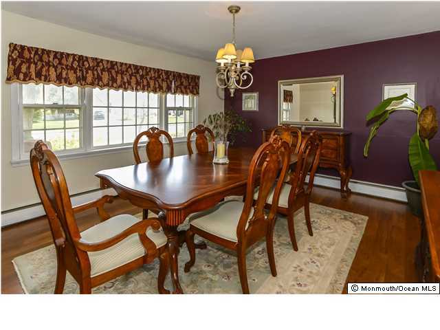 38 Lone Oak Road Middletown, NJ 07748 - Photo 5 of 25 Additional Photo