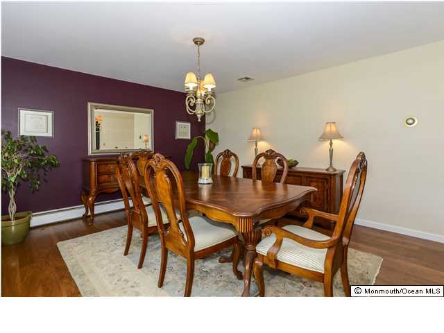 38 Lone Oak Road Middletown, NJ 07748 - Photo 6 of 25 Additional Photo
